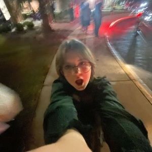 Meet your Posher, Molly